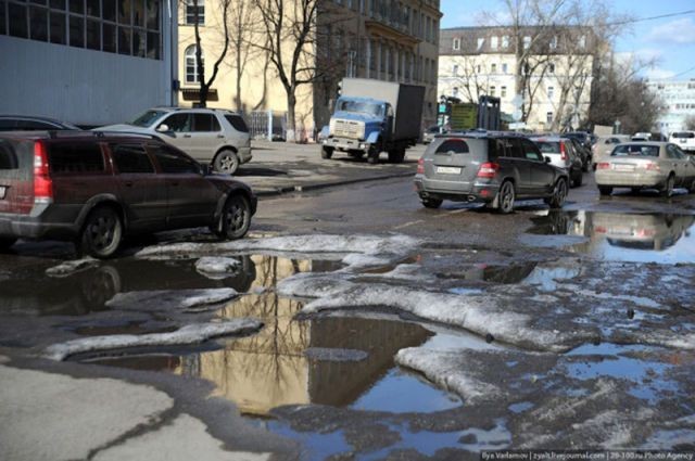 Весна на русских дорогах (17 фото)