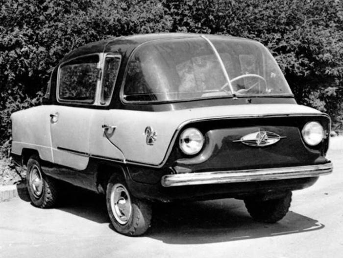Любопытное о самом маленьком советском автомобиле (7 фото)