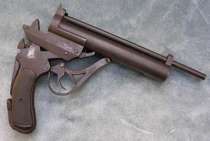 Самое необычное огнестрельное оружие (36 фото)