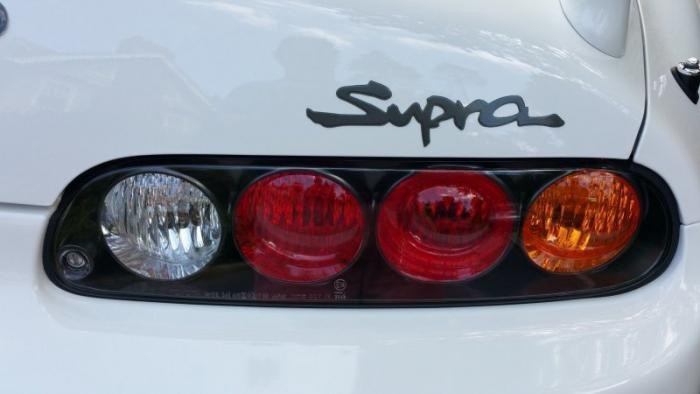 Нетронутая Toyota Supra 1994 с минимальным пробегом (33 фото)