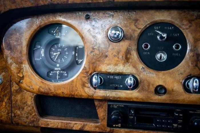 Уникальный ретро-пикап на базе Bentley продадут с аукциона (23 фото)