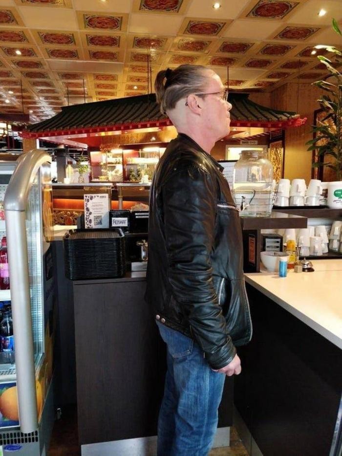 Люди которые думали, что сделали себе крутую причёску (25 фото)