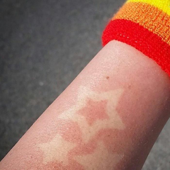 Мода на «татуировки от солнца» возвращается (25 фото)