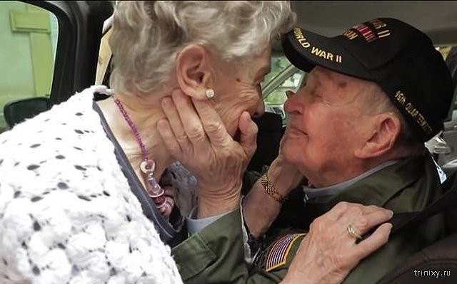 Ветеран Второй мировой встретился с первой возлюбленной (6 фото)