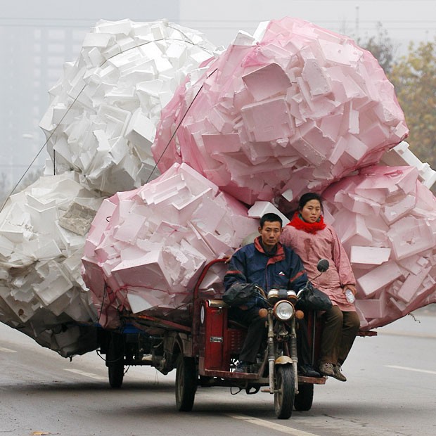 Перегруженные транспортные средства в Китае (14 фото)