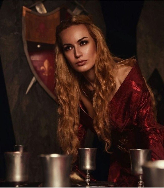 Мария Ханна в образе Серсеи Ланнистер из "Игры престолов" (7 фото)