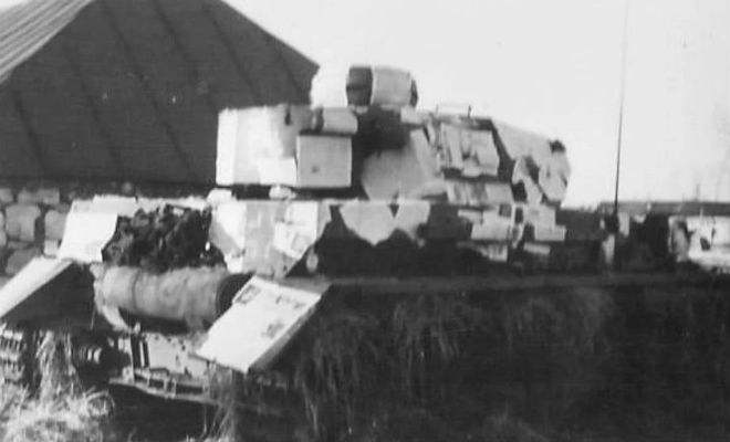 Как маскировали танки во время Второй мировой (3 фото)