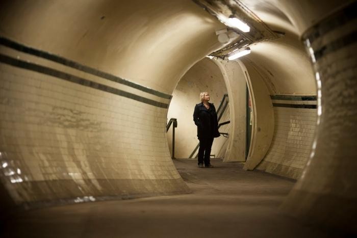 Фотоэкскурсия: заброшенная подземка Лондона (15 фото)