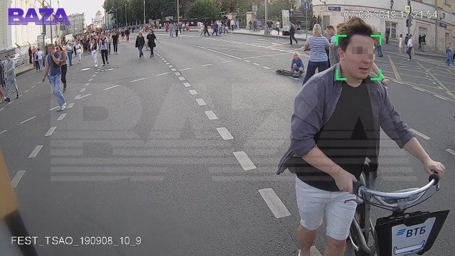 Камера распознала лицо москвича, который год был в розыске (2 фото)
