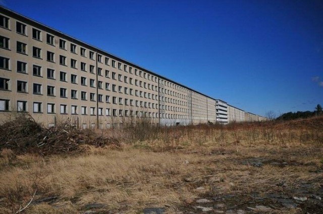 Отель нацистов на 10 000 номеров который не использовали (16 фото)