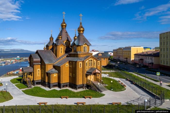Самый восточный город России с высоты (22 фото)
