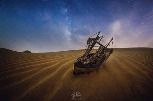 Реалистичные и космические мини-фото от египетского фотографа (16 фото)