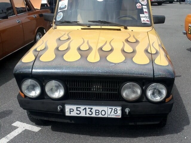 Аэрография на машинах: красивая и не очень (30 фото)