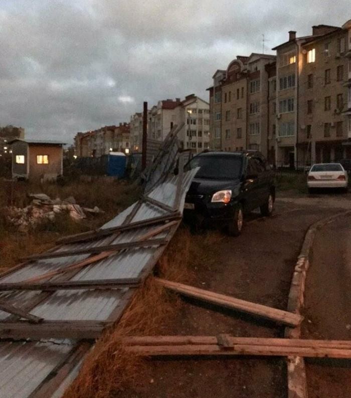 Последствия урагана в Ярославле (11 фото)