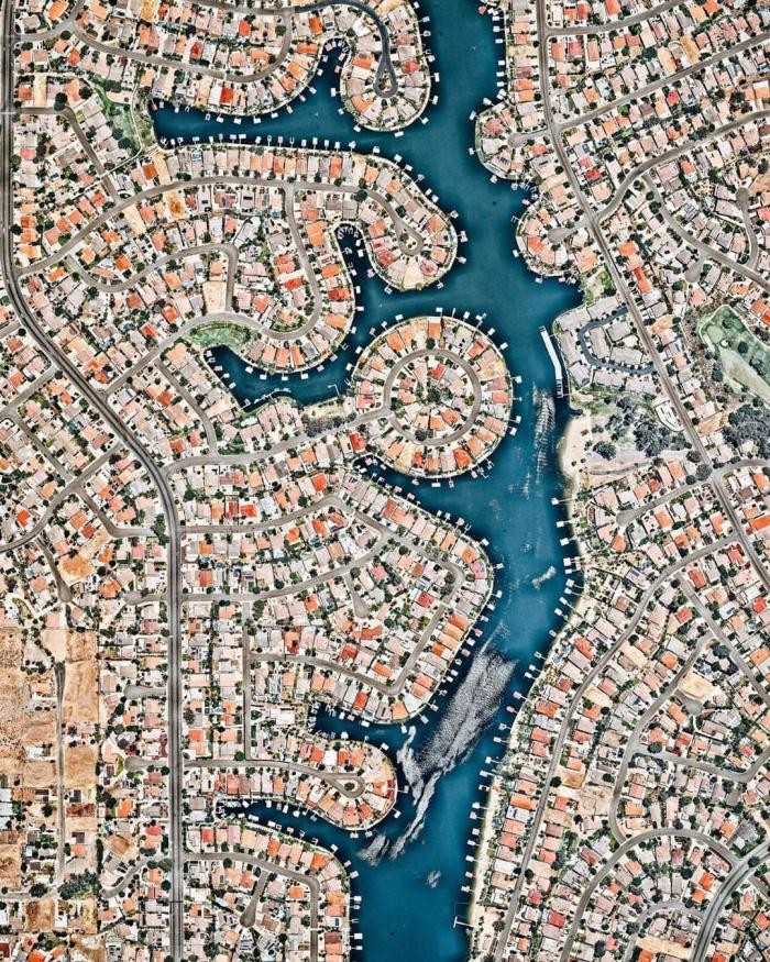 Удивительные фотографии Земли с высоты птичьего полета (20 фото)