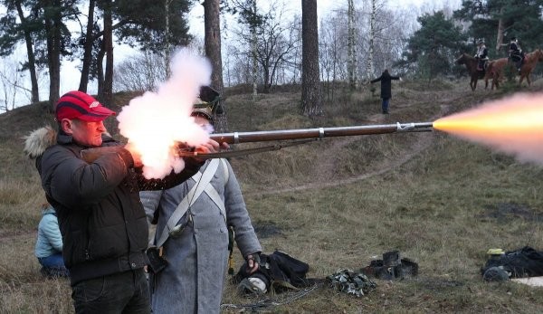 Масштабная реконструкция "Битвы на Березине" (30 фото)