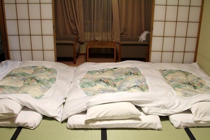 Как выглядит традиционный японский отель (21 фото)