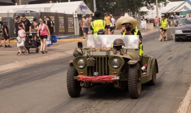 Summernats: ежегодный австралийский автомобильный фестиваль (29 фото)