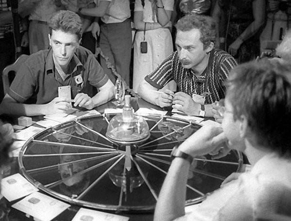 ТВ-долгожители: 20 передач, которые выходят даже в 2020 году (20 фото)