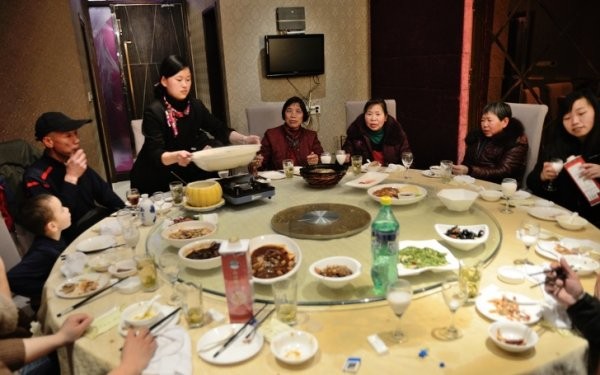 Обычные житейские мелочи в Китае, которые шокируют (16 фото)