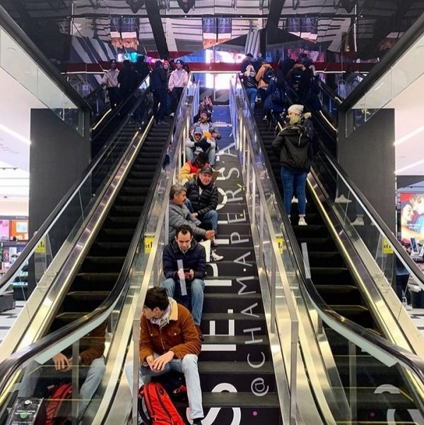 Ловушка времени или мужчины, ждущие жен во время шопинга (30 фото)