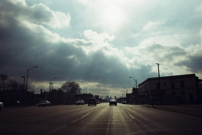 Жизнь обитателей детройтских окраин в фотографиях (40 фото)