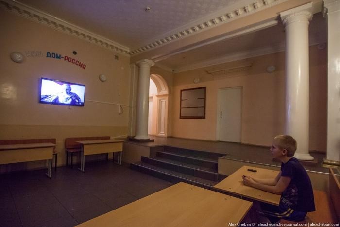 Прогулка по настоящему советскому санаторию на Колыме (27 фото)