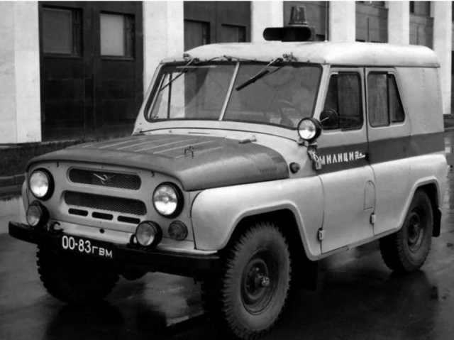 Машины советской милиции (15 фото)