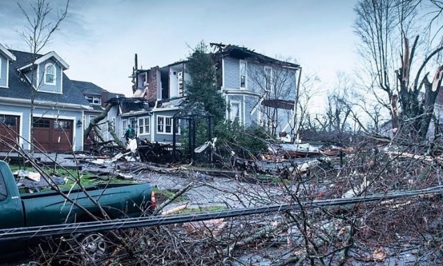 Посмотрите, как выглядит Нэшвилл, переживший торнадо (26 фото)
