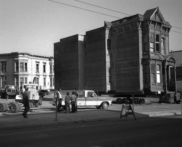 Перевозка целых викторианских домов в 1970-е (15 фото)