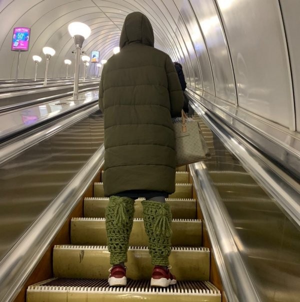 Модные и странные люди из метро (30 фото)