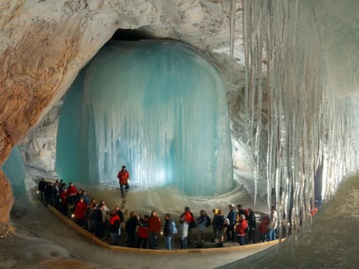 Самые интересные пещеры в мире (10 фото)