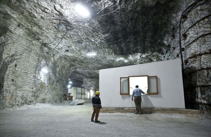 Соляная шахта в самом сердце Сицилии (30 фото)