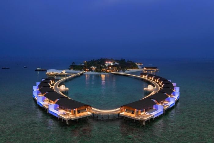 Отель The Westin Maldives Miriandhoo Resort на Мальдивах (23 фото)