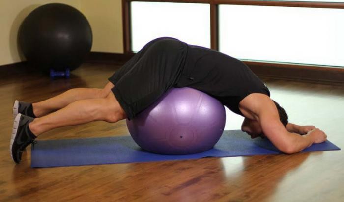 Упражнения, которые избавят от боли в спине (7 фото)