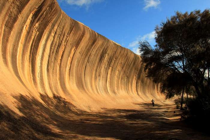 Поразительная каменная волна в Австралии (10 фото)