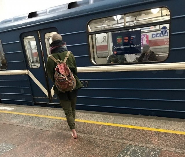 Модники из метро (16 фото)
