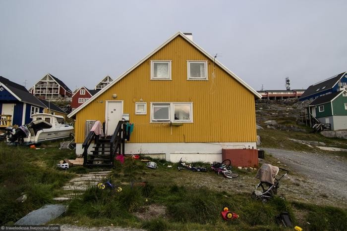 Как живут в Гренландии (20 фото)