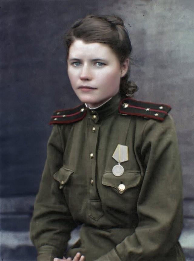Советские красавицы-героини, подвиг которых нельзя забывать (15 фото)