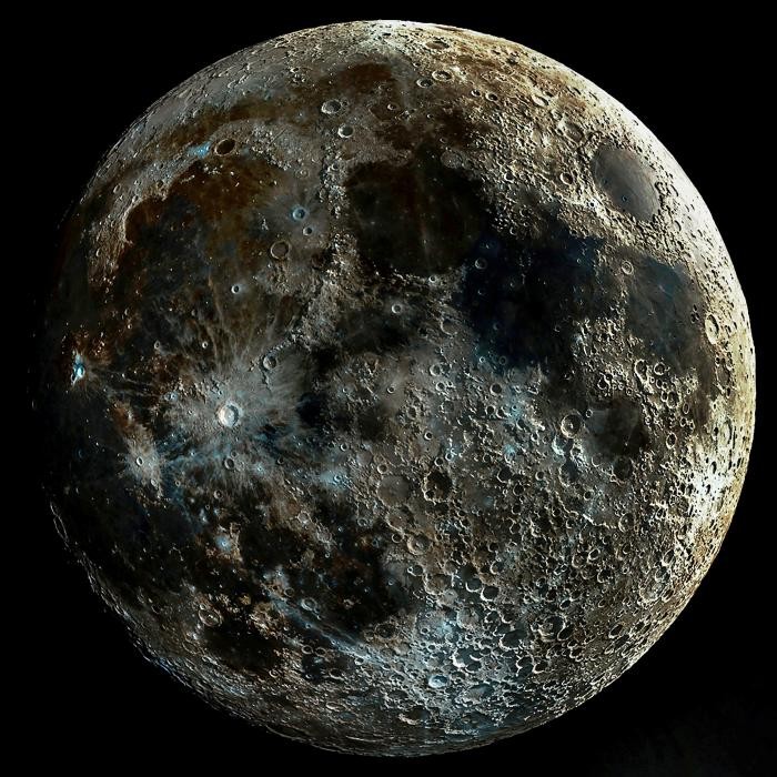 Самый чёткий в мире снимок лунных кратеров (4 фото)