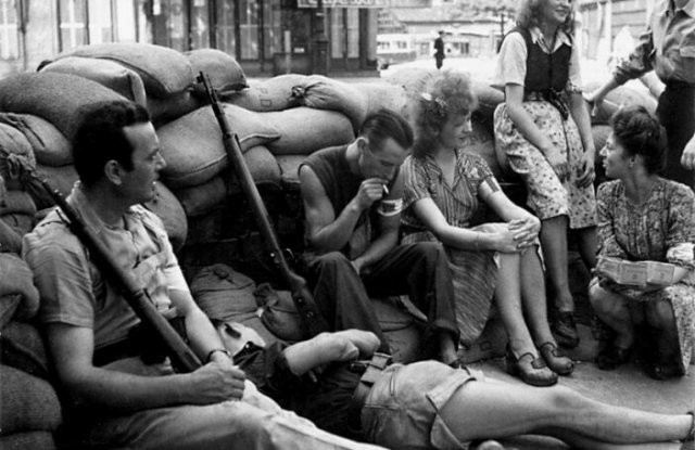Фотографии времен Второй Мировой войны (15 фото)