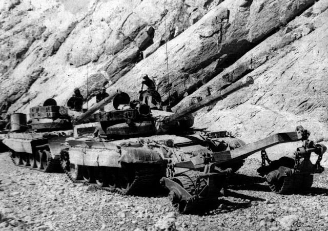 15 мая 1988 года: вывод советских войск из Афганистана (30 фото)