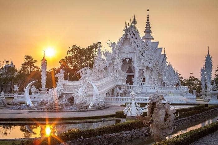 Белый храм Таиланда (15 фото)