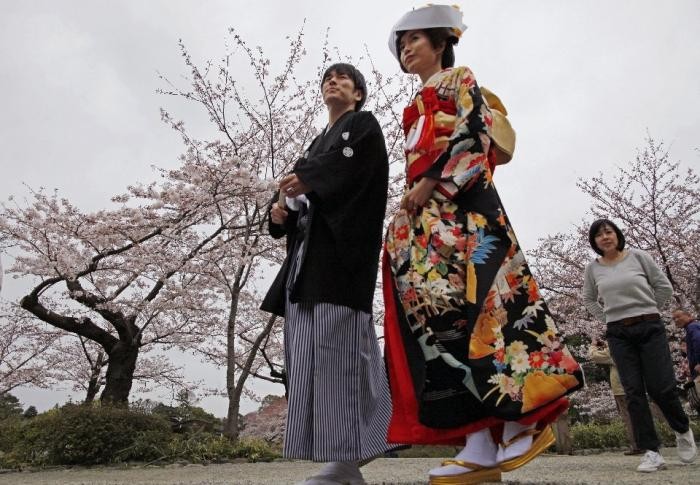 Японская традиция любования цветущей сакурой (21 фото)