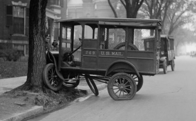 Фотографии аварий, сделанные во времена (15 фото)