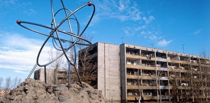 Радиоактивное наследие СССР в развалинах (10 фото)