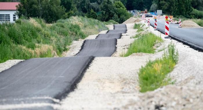 Зачем в Баварии строят кривые дороги (5 фото)
