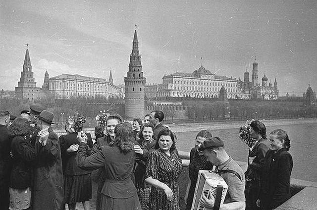 Ностальгическая подборка: фотографии времен СССР (15 фото)