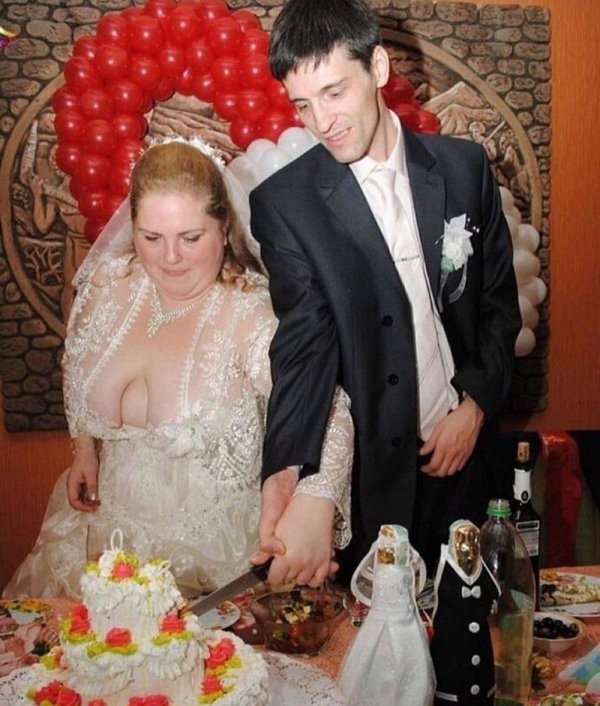 Смешные и очень колоритные фотографии со свадеб (25 фото)