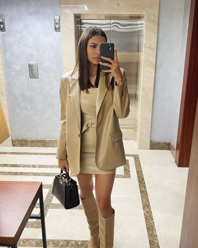 Звезда Instagram Вики Одинцова отметила 27-летие (20 фото)